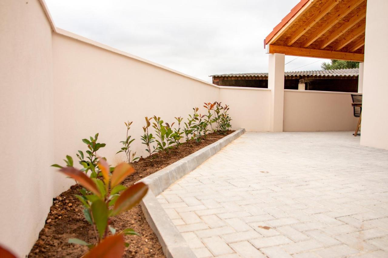 Palmira'S - Relaxing Countryside House In Batalhaヴィラ エクステリア 写真